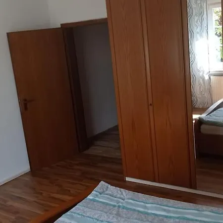 Ruhige Im Hunsrueck 아파트